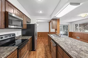 6706 Toledo Ave N, Brooklyn Center, MN 55429 - Photo 2