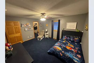 102 Meadowview Street, Marshall, MN 56258 - Photo 16