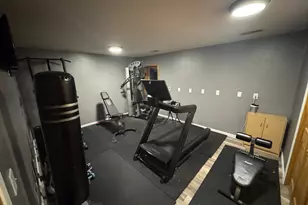 102 Meadowview St, Marshall, MN 56258 - Photo 24