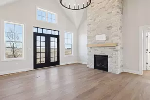 610 Field Point St, Roberts, WI 54023 - Photo 16