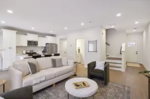 634 Franklin St, Roberts, WI 54023 - Photo 1