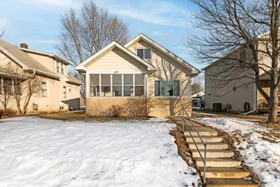 429 3rd Avenue S, South Saint Paul, MN 55075 - Photo 1