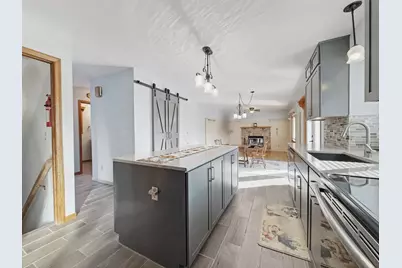 2610 Hydram Avenue N, Oakdale, MN 55128 - Photo 4