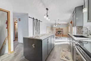 2610 Hydram Ave N, Oakdale, MN 55128 - Photo 4