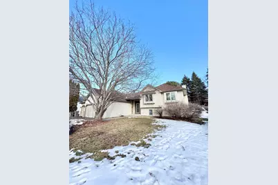 8561 Flamingo Drive, Chanhassen, MN 55317 - Photo 1