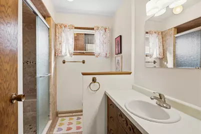 502 N Inner Drive, Hibbing, MN 55746 - Photo 40