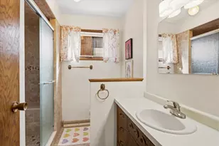 502 N Inner Dr, Hibbing, MN 55746 - Photo 40