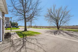 357 Frederick Cir, Hastings, MN 55033 - Photo 36
