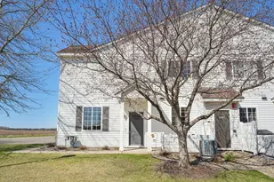 357 Frederick Cir, Hastings, MN 55033 - Photo 2