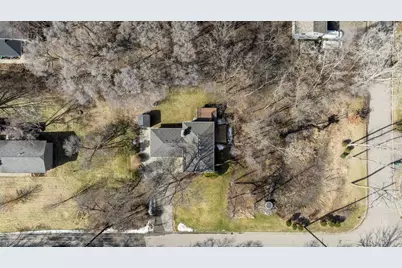 5420 Spring Lane, Minnetonka, MN 55345 - Photo 4