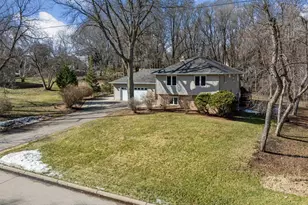 5420 Spring Ln, Minnetonka, MN 55345 - Photo 32