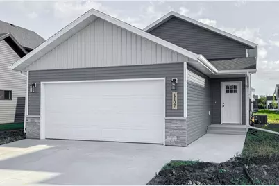 1837 19th Street N, Wahpeton,  58075 - Photo 1