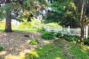 400 Edgewood Dr, Glencoe, MN 55336 - Photo 44