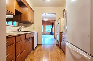 400 Edgewood Dr, Glencoe, MN 55336 - Photo 8