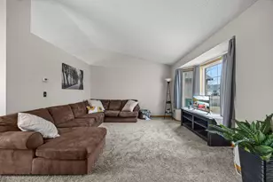 2200 Bridgewater Blvd S, Cambridge, MN 55008 - Photo 12