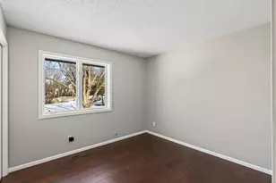 11820 45th Ave N, Plymouth, MN 55442 - Photo 20