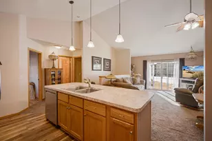 726 Independence Dr, Big Lake, MN 55309 - Photo 8