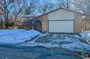 11 Oak Ln, Sauk Rapids, MN 56379 - Photo 1