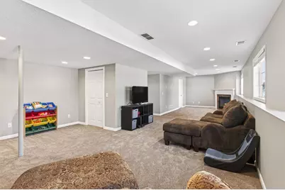 921 Hope Avenue, Jordan, MN 55352 - Photo 22