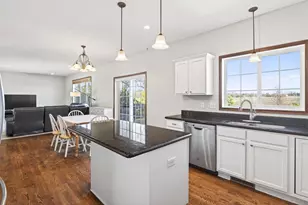 921 Hope Ave, Jordan, MN 55352 - Photo 2