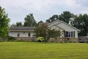 5060 277th Ave NE, Isanti, MN 55040 - Photo 2