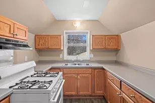 9 Acker St W, Saint Paul, MN 55117 - Photo 14