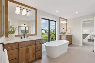 5750 Freeland Bay N, Hugo, MN 55038 - Photo 32