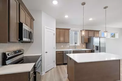 264 Gambel Street, River Falls, WI 54022 - Photo 8