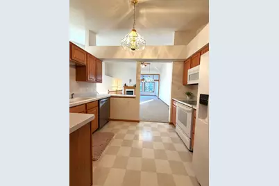 9046 Preserve Trail, Savage, MN 55378 - Photo 12