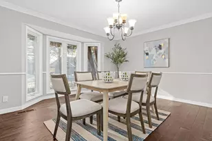 6981 Edgebrook Pl, Eden Prairie, MN 55346 - Photo 6