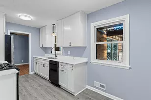 8405 Grenadier Ave S, Cottage Grove, MN 55016 - Photo 6