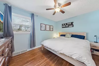 937 4th Avenue E, Shakopee, MN 55379 - Photo 10