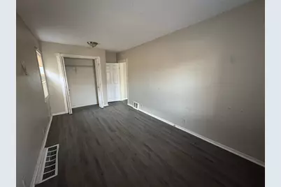 633 Parkway Drive, Saint Paul, MN 55106 - Photo 6