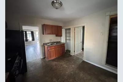 633 Parkway Drive, Saint Paul, MN 55106 - Photo 4