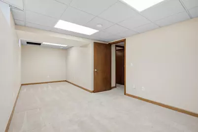 6929 Glenwood Avenue, Golden Valley, MN 55427 - Photo 22