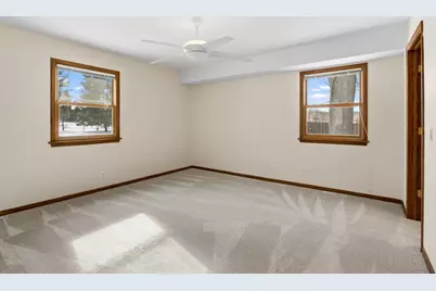 6929 Glenwood Avenue, Golden Valley, MN 55427 - Photo 10