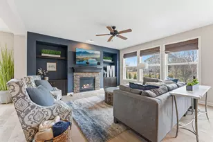 19373 Huntington Ave, Lakeville, MN 55044 - Photo 8