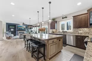 19373 Huntington Ave, Lakeville, MN 55044 - Photo 16