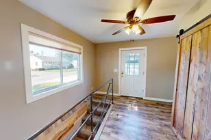 705 Glenview Dr, Albert Lea, MN 56007 - Photo 26