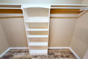 705 Glenview Dr, Albert Lea, MN 56007 - Photo 18