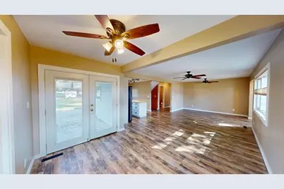 705 Glenview Drive, Albert Lea, MN 56007 - Photo 10