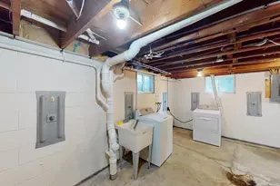 705 Glenview Dr, Albert Lea, MN 56007 - Photo 32