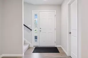 913 Harvest Dr SW, Lonsdale, MN 55046 - Photo 2