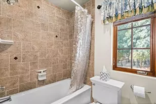 3543 Greysolon Rd, Duluth, MN 55804 - Photo 48