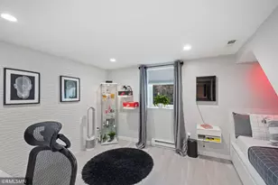 1715 Hillview Rd, Shoreview, MN 55126 - Photo 28