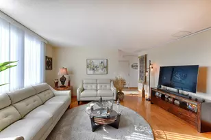 1181 Edgcumbe Rd, Saint Paul, MN 55105 - Photo 8