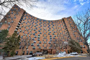 1181 Edgcumbe Rd, Saint Paul, MN 55105 - Photo 1