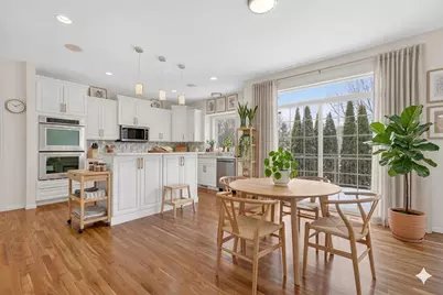 6340 Highland Hills Boulevard S, Cottage Grove, MN 55016 - Photo 4