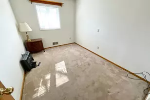 54067 267 St, Lansing, MN 55950 - Photo 14