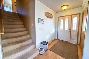 1124 Garnet Blvd, Detroit Lakes, MN 56501 - Photo 2